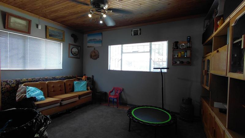 3 Bedroom Property for Sale in Langenhovenpark Free State